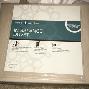 Sleep Number in balance duvet- queen size - NWT
